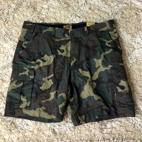 NWT Foundry Big & Tall Everyday Casual Comfort Stretch Men’ Size 48 Cargo Shorts - Picture 1 of 6